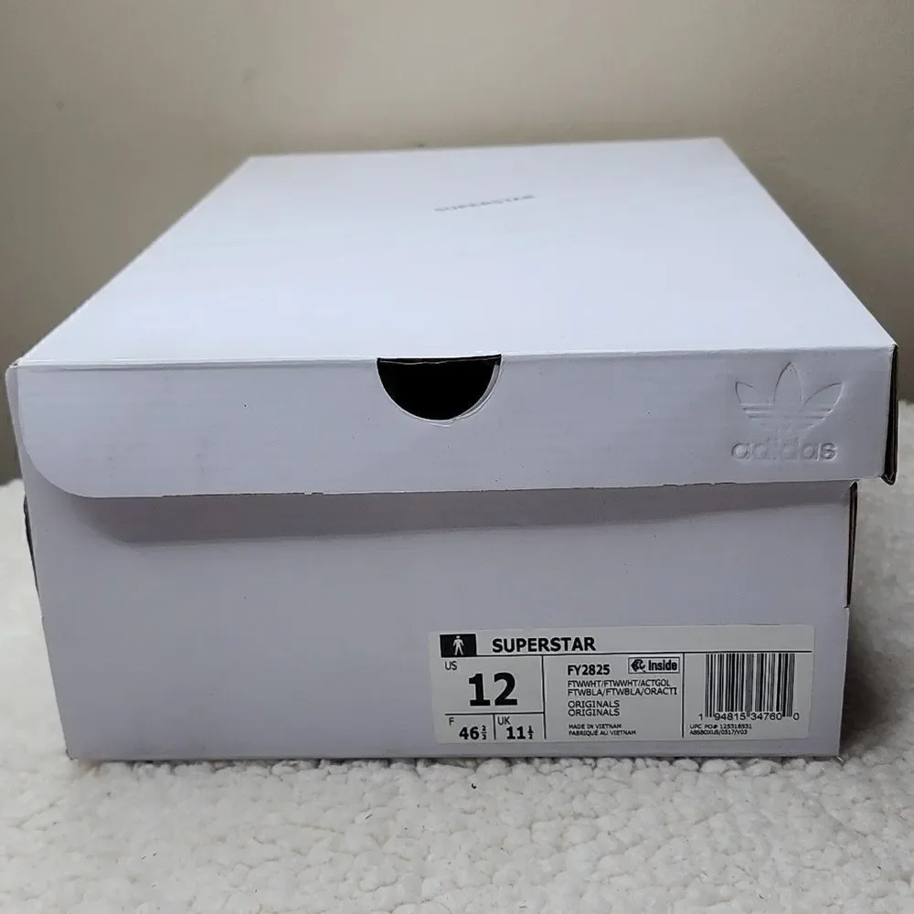 NWT Adidas mens Superstar Casual Sneakers Size 12 White/White/Active Gold